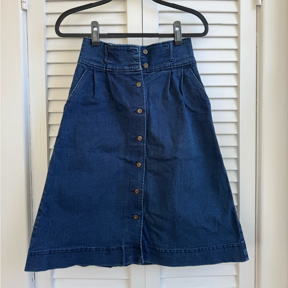 Vintage Denim Button-Front A-Line Skirt